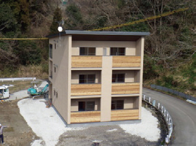 写真−2 高知おおとよ製材社員寮