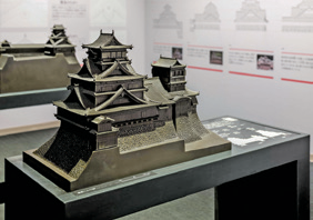 触知模型(天守閣)
