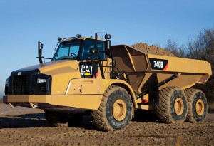 Cat 740B アーティキュレートダンプトラック CAT 740B