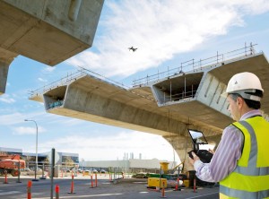 ドローンを使用して飛行測量から作業地域の3Dデータ化までを自動で行うシステム『Site Scan™』 ドローンを使用して飛行測量から作業地域の3Dデータ化までを自動で行うシステム『Site Scan™』
