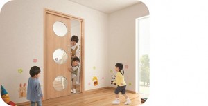 大建工業が幼稚園・保育施設向けドア『おもいやりキッズドア』を発売 大建工業が幼稚園・保育施設向けドア『おもいやりキッズドア』を発売