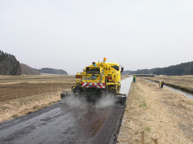 アスファルト乳剤 高濃度浸透用〈JEAAS規格〉 SPカチオゾールの詳細