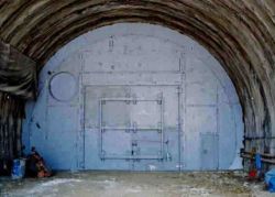 トンネル坑口用防音扉 HFS型の詳細