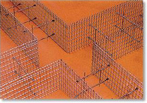 コンクリート法枠用型枠 Q&Sフレーム工法の写真