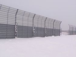 吹き止め柵(忍び返し付き)改良型高性能防雪柵の詳細