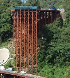 紀北西道路雄ノ山高架橋（移行部）上下部工事