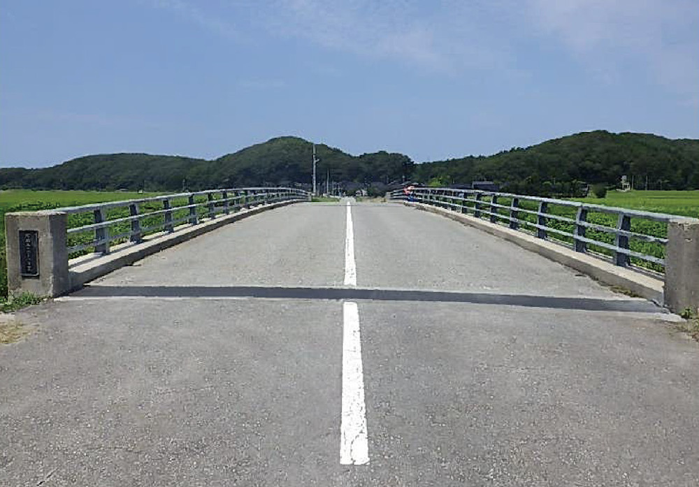 高機能性防水型伸縮継手装置 ラッピングジョイント