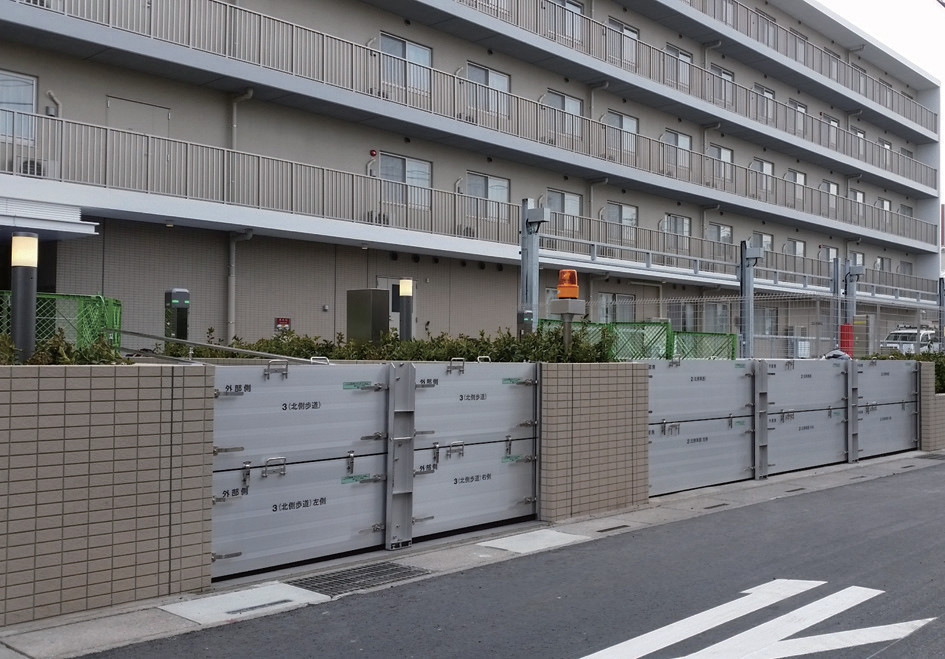 アルミシステム防水板 タウンガード脱着式（締付ハンドルタイプ／フリータイプ）