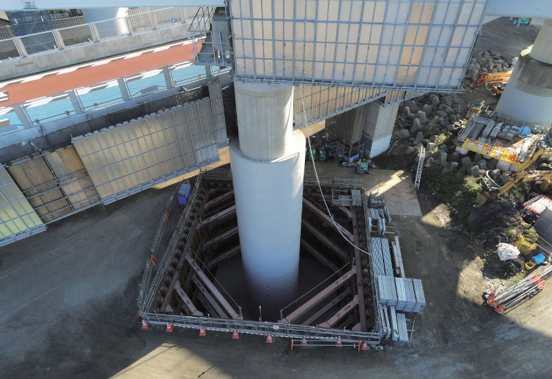 補強主筋埋設方式橋脚補強工法 AT-P工法