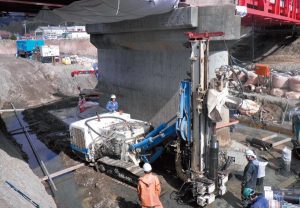 既設道路橋耐震補強杭（直杭）