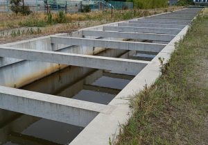 高強度コンクリート矢板を用いた農業用排水路