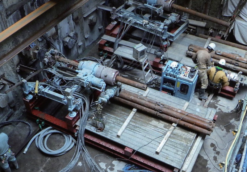 全方位高圧噴射攪拌工法　MJS工法（Metro Jet System）