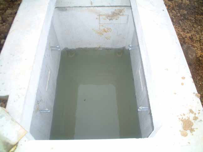 水抜用逆流防止弁（NEXCO、高規格道路）