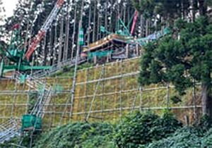 マルチGRID（急傾斜地崩落対策工事にて）