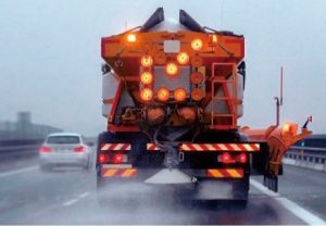 湿塩散布車と標識車の塩害・腐食対策に有効