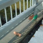 写真-1 シラン系表面含浸材の塗布の様子