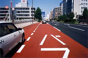加熱混合用カラー舗装用材 高粘度明色バインダー シュールカラークスの詳細