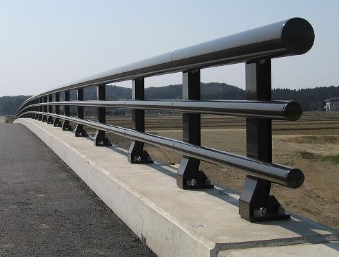 鋼製高欄