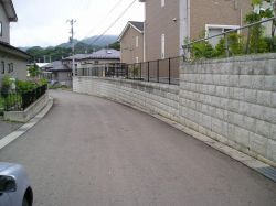 L型擁壁(中地震対応型) 法止ブロックFL-Aの詳細