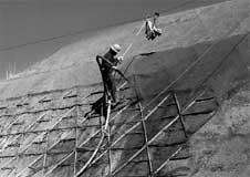 鋼製法枠 トライフレーム