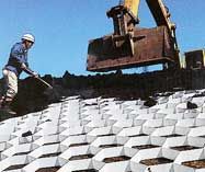 不織布製法枠 スパイクの詳細