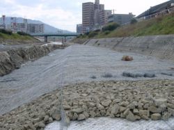 不織布 INTの詳細