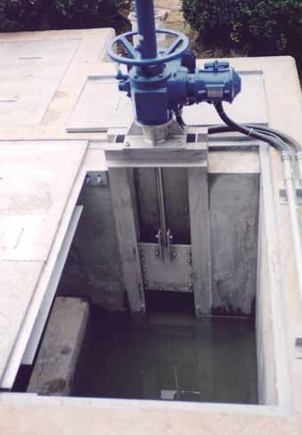 ステンレス製スルースゲートの詳細