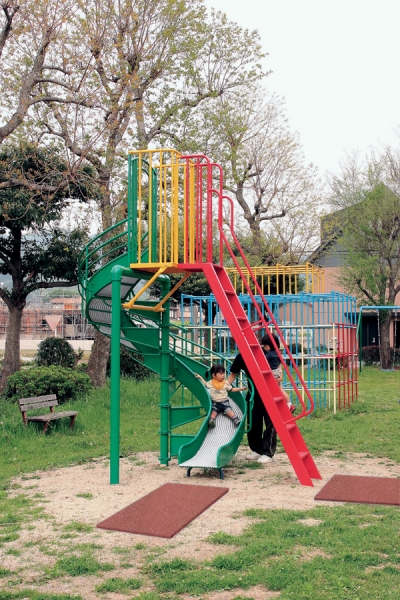 3/4回転すべり台の詳細