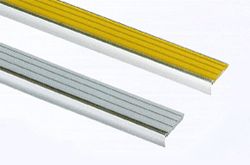 ビニルタイル入りノンスリップの詳細