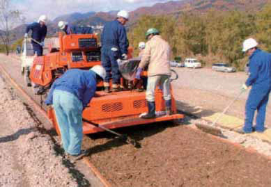 ウッドファイバー舗装の詳細