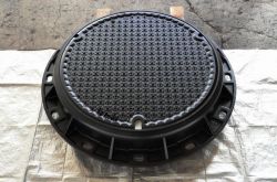 下水道用マンホールふた〈JSWAS G-4〉