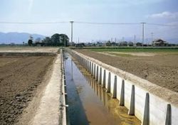 プレハブ水路 A型アーム