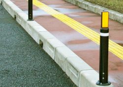 リサイクルデリネーター XWF-215E