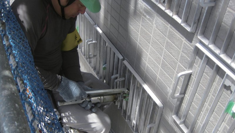 プレスダウングラウト工法