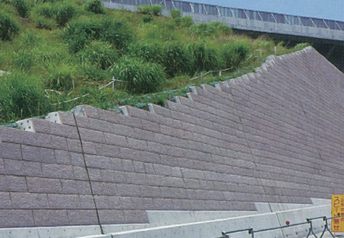 コンポジット残存型枠工法