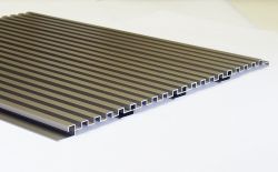 リブスパンドレルの詳細