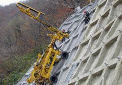 無足場ロックボルト工法