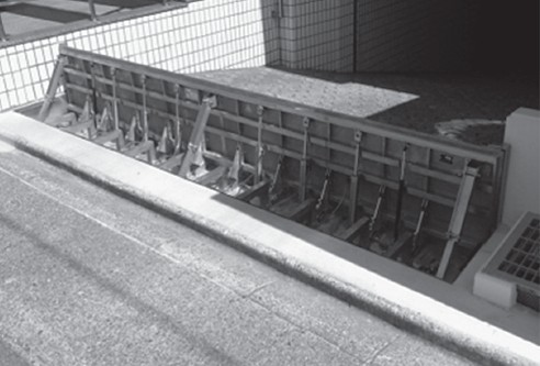 起伏式防水扉の詳細