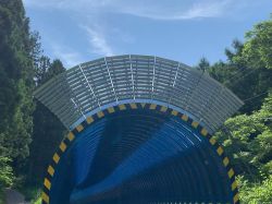 高性能雪庇防止柵の詳細