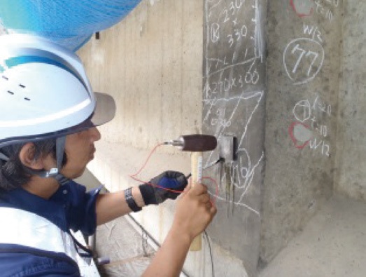 衝撃弾性波法による横締めPCグラウト充填調査の詳細