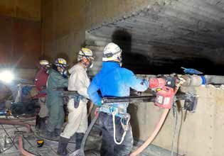 乾式コアドリリング工法の詳細