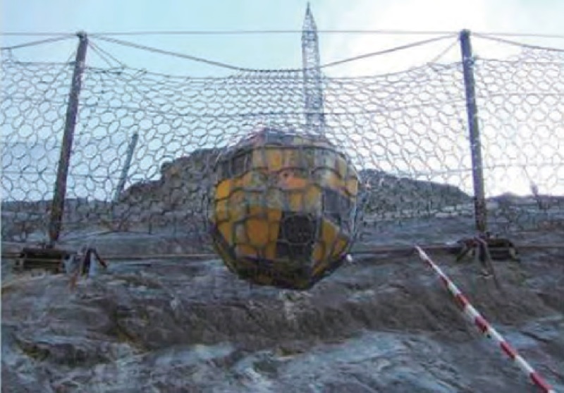 リングネット落石防護柵(RXEタイプ)の詳細