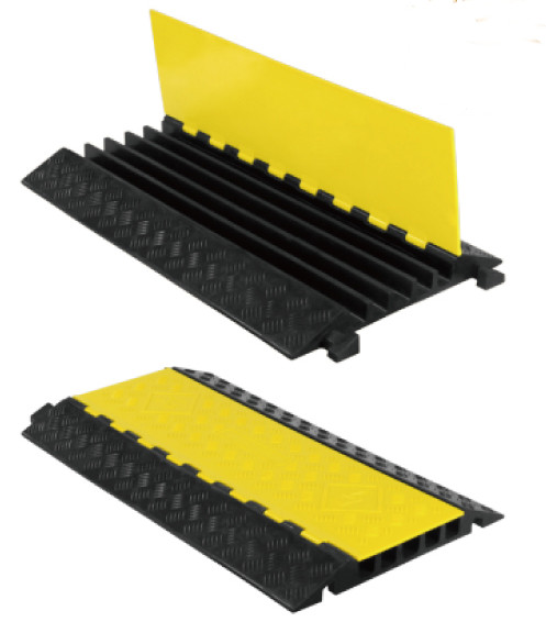 どこでもケーブル ワイド収納タイプ・プロ