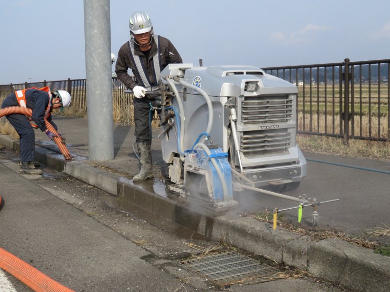 防草カッター工法