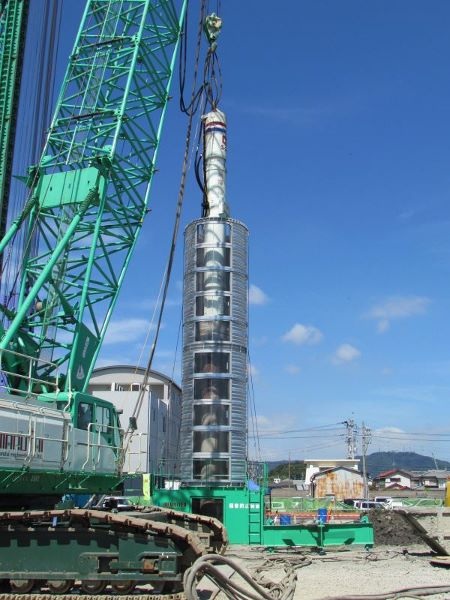 油圧ハンマの騒音防止装置を使用した鋼管杭の打止め工法の詳細