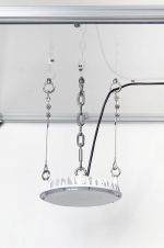 落下防止チェーン機構