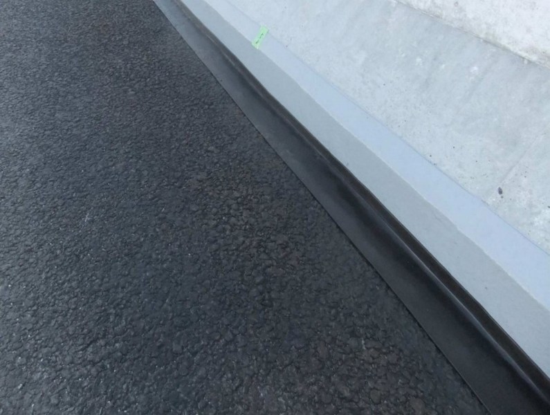 ピタッとL型止水テープ