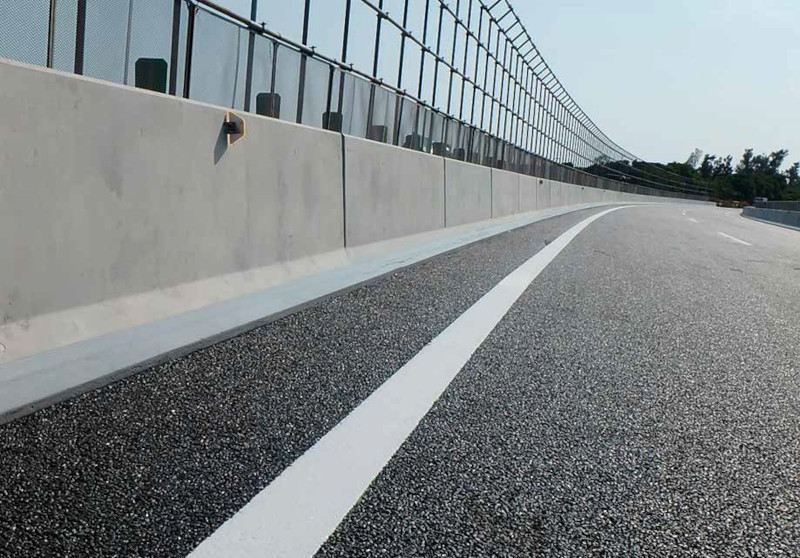 クイック壁高欄