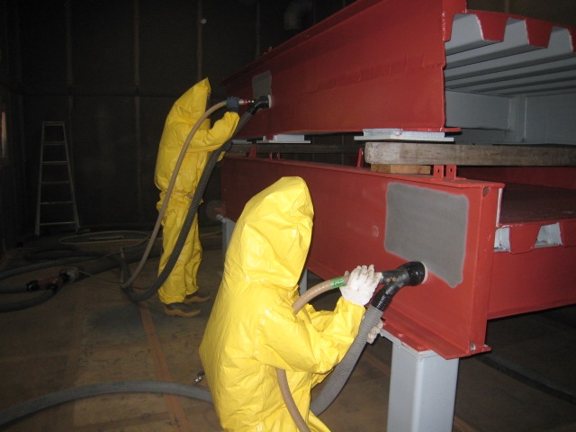 ツインノズルのリサイクルブラスト工法