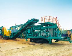 超小旋回式バックホウ(鉄・ゴムクローラ式) ZX15UR｜積算資料